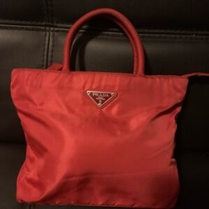 #0280-0929 PRADA NYLON HAND BAG